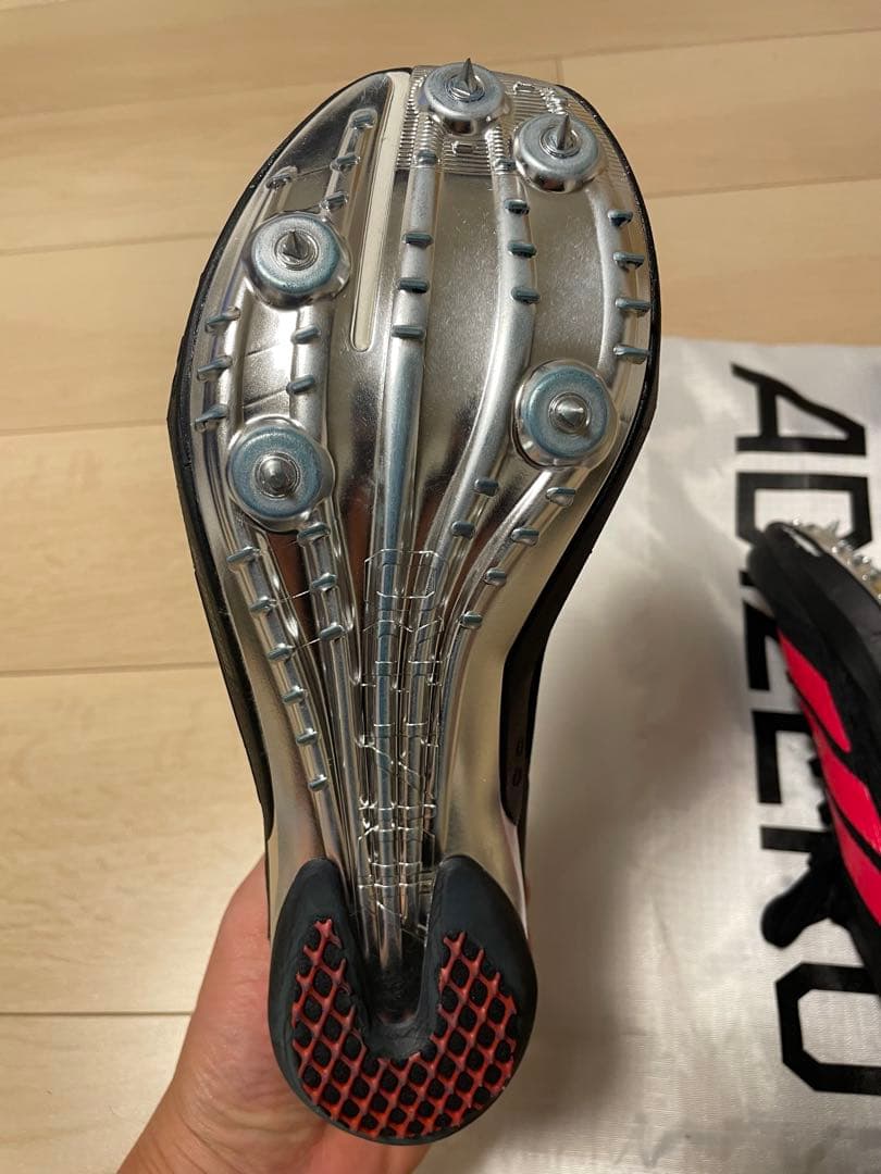 アディゼロ　アンビションAMG 25.0cm