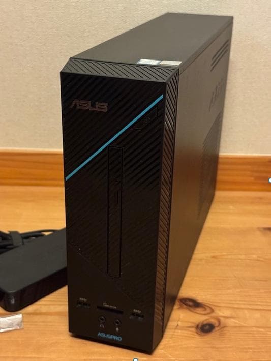 ストレージ無し ASUSPRO D320SF / i7-7700 / 8GB