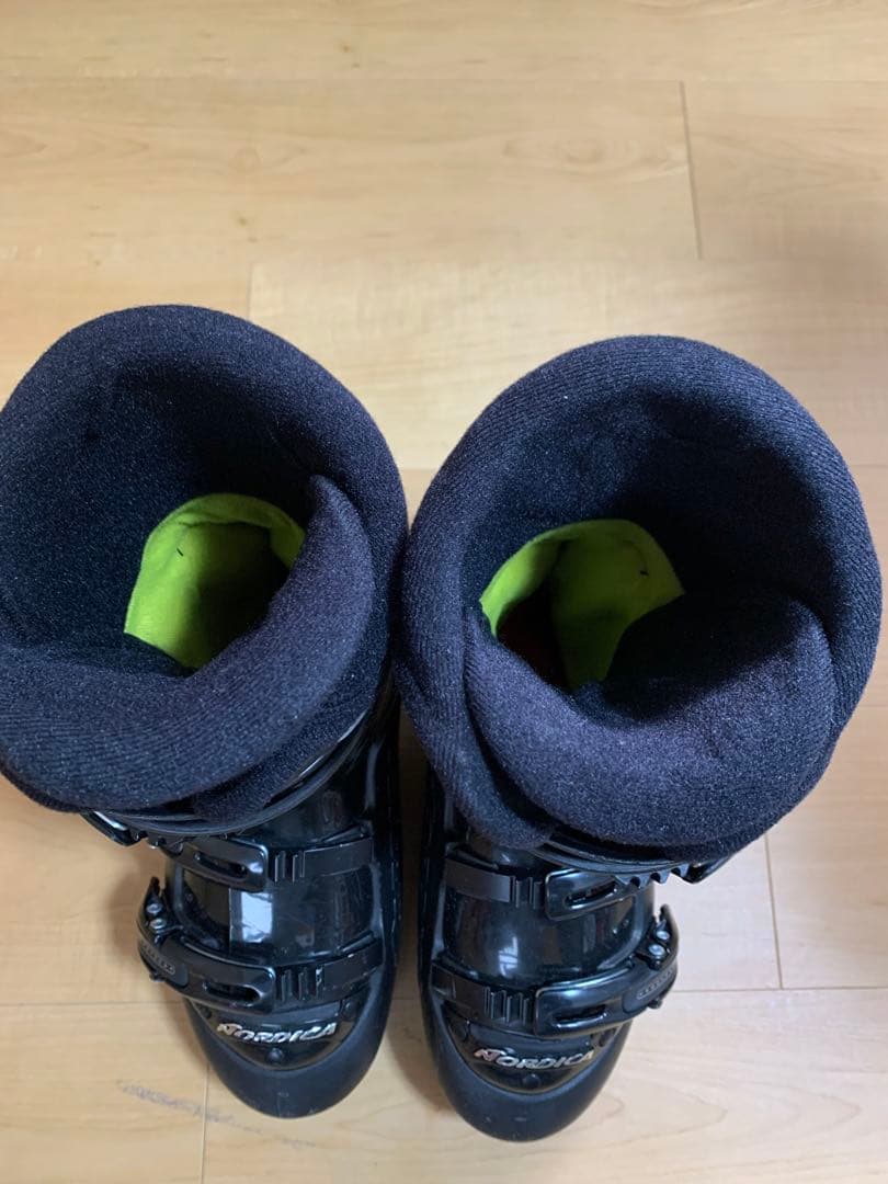 Nordicaスキーブーツ　（27.0~27.5cm）