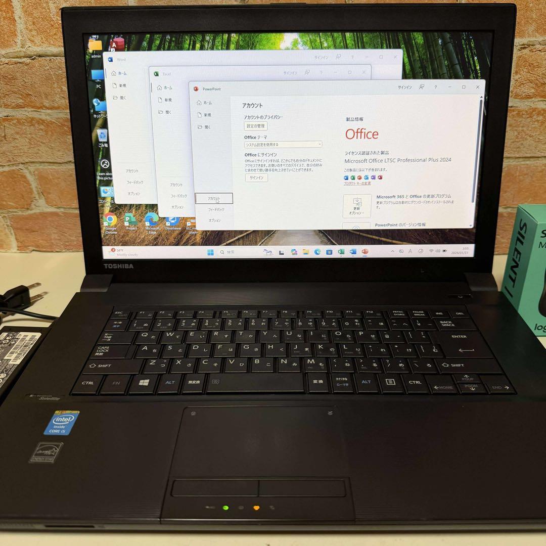 東芝ノート PC Core i5 高速起動SSD 初心者におすすめWin11