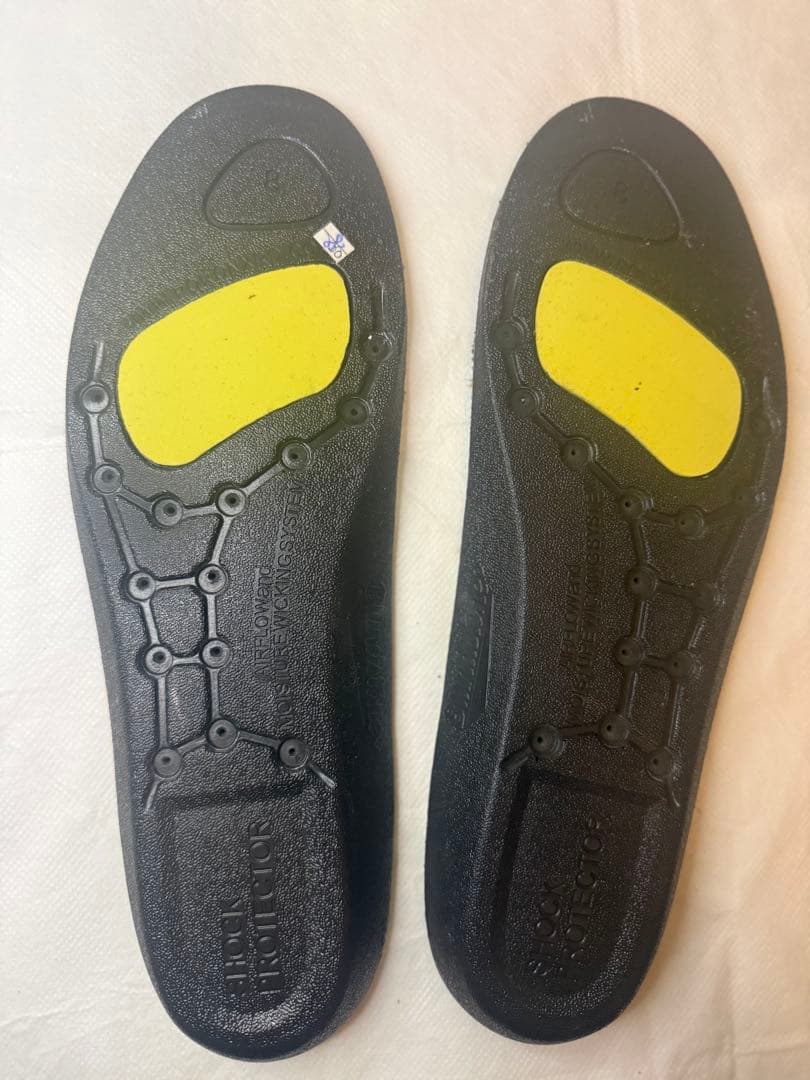 Blundstoneサイドゴアブーツ ブラック8（UKサイズ）約26.5cm前後