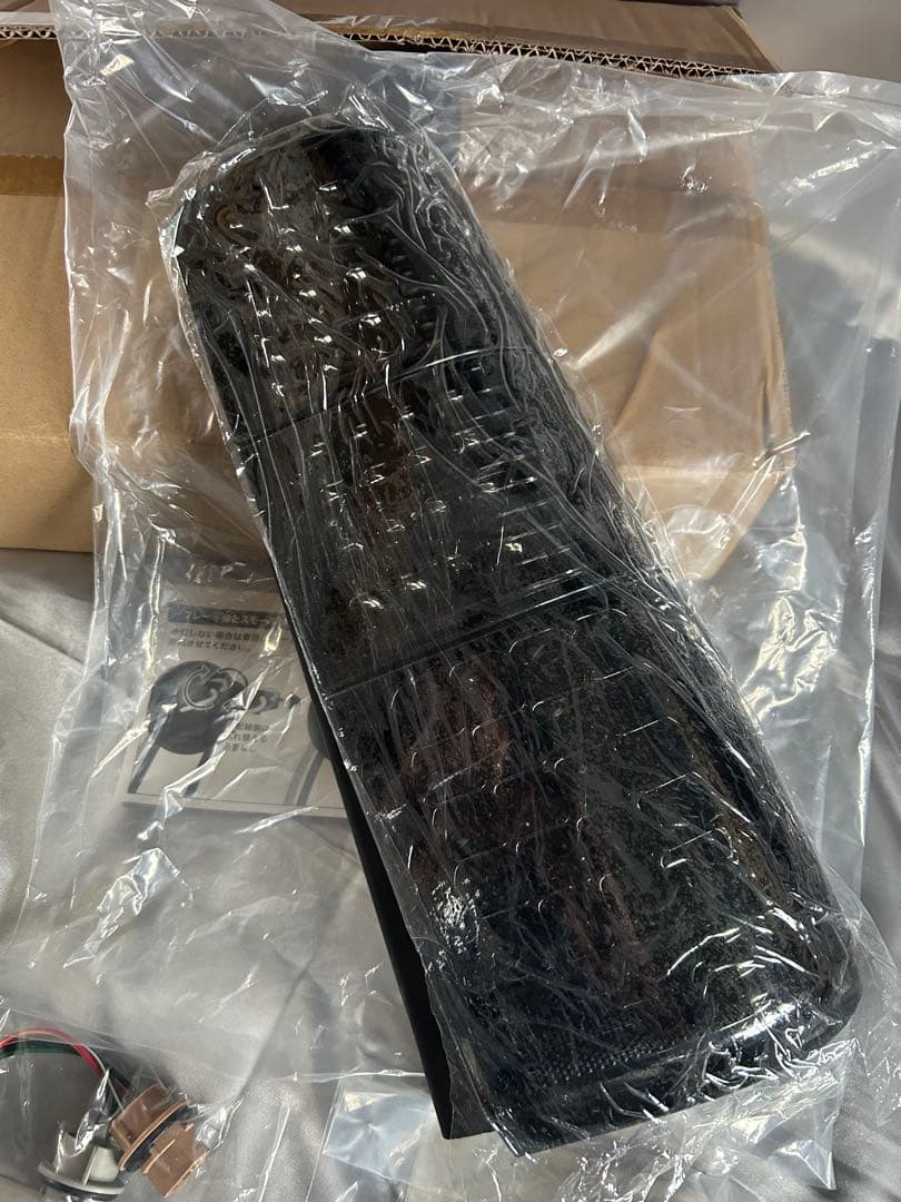 ジムニーjb23☆フルLEDテールランプ・新品未使用品 & ハーネスおまけ付き