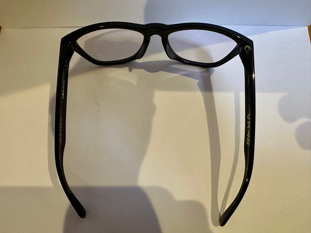 [モンエナ] OAKLEY frogskins VR46