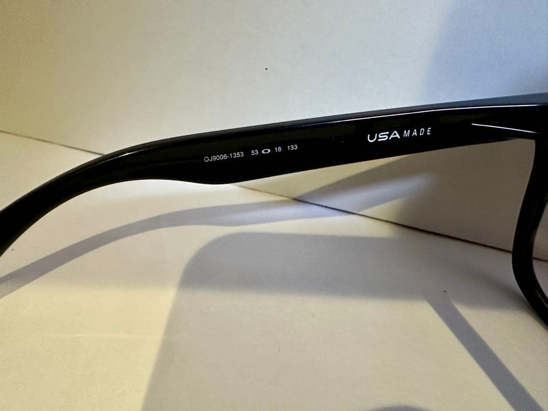 [モンエナ] OAKLEY frogskins VR46