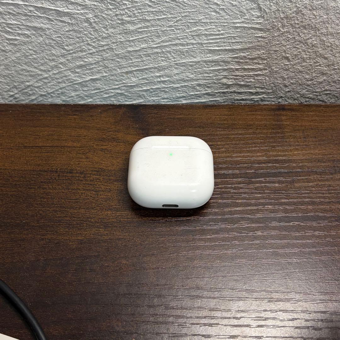 イヤホン Apple AirPods4