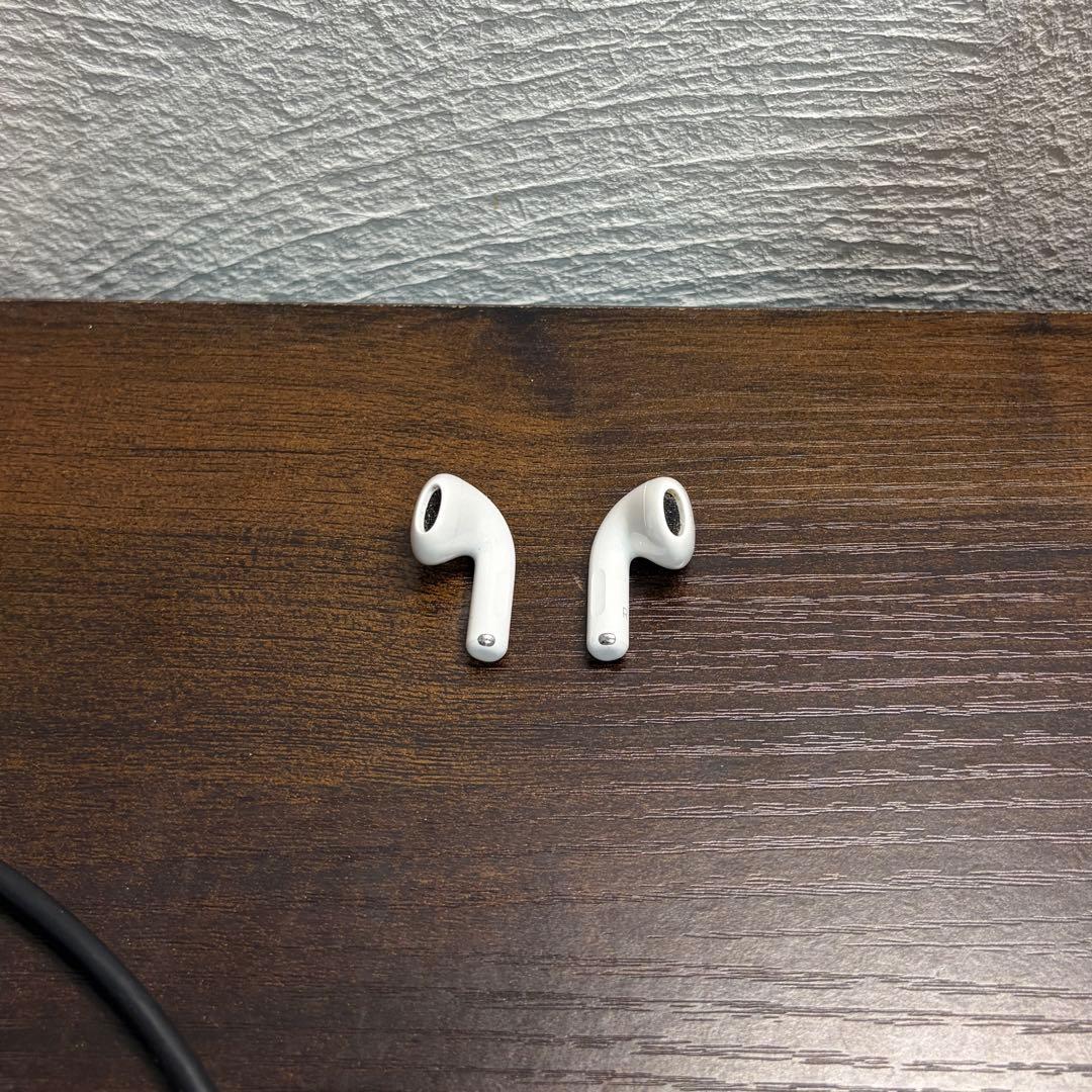 イヤホン Apple AirPods4