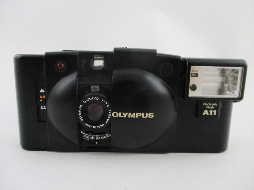◇オリンパス コンパクト フィルムカメラ XA2 D.ZUIKO 1:3.5