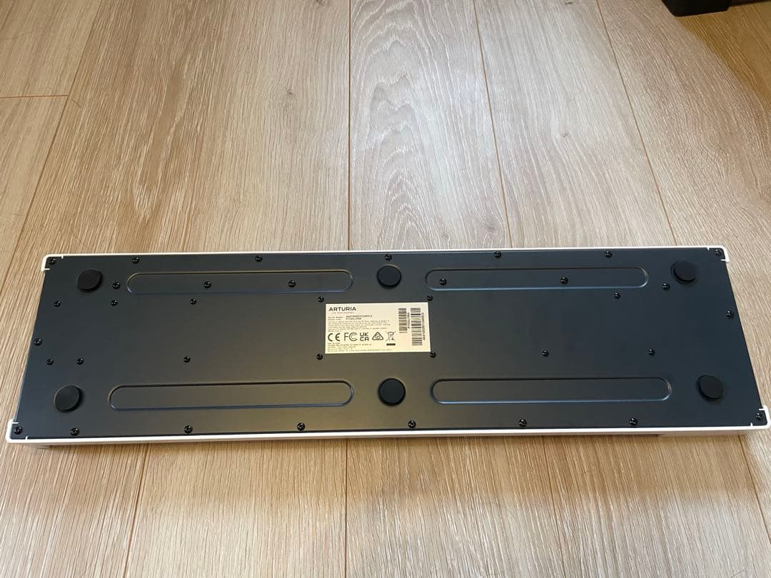 【美品】Arturia KeyStep 37