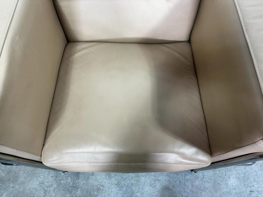 Y*N様 『LC2』ル・コルビジェ シングルソファ アームチェア 1P RWso