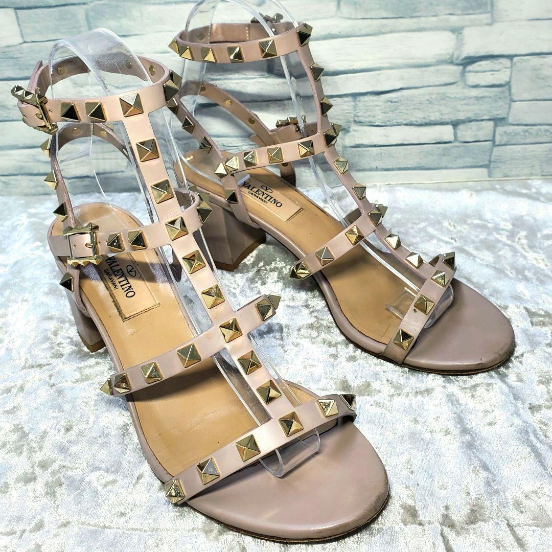【美品】✨VALENTINO ロックスタッズ サンダル 90MM ピンク 現行品