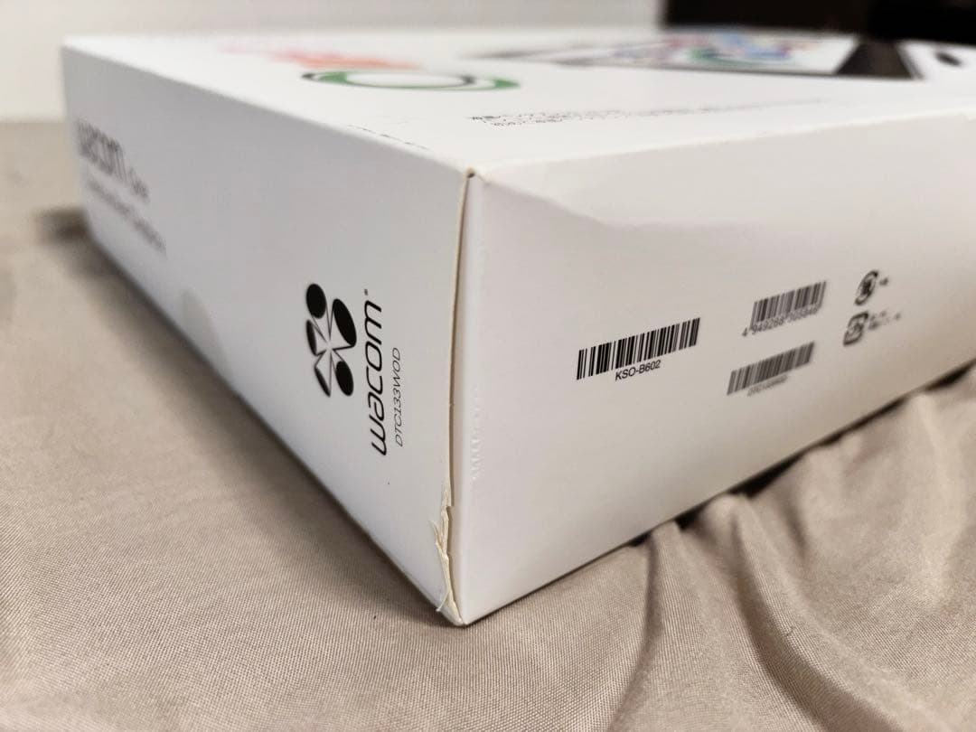 Wacom One DTC133 液晶ペンタブレット 13.3型 中古品