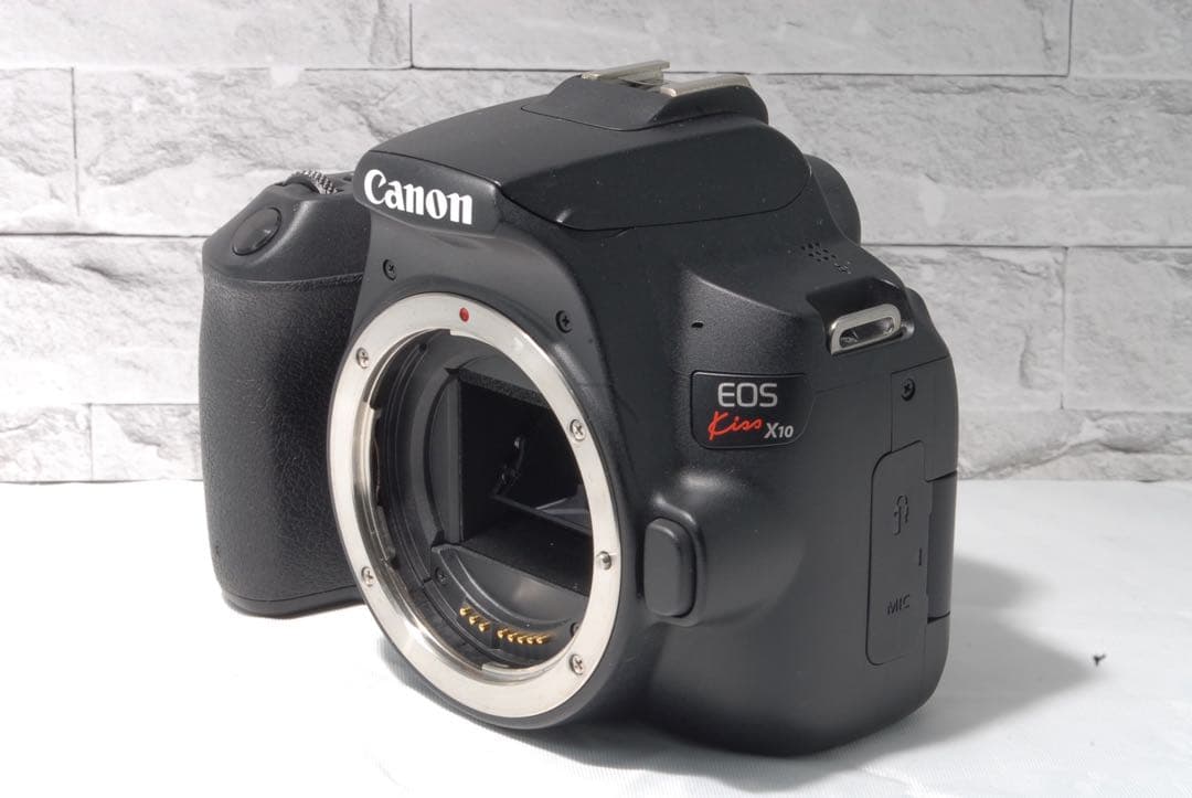 Canon EOS Kiss X10 望遠レンズ　Wi-Fi機能搭載 新品級