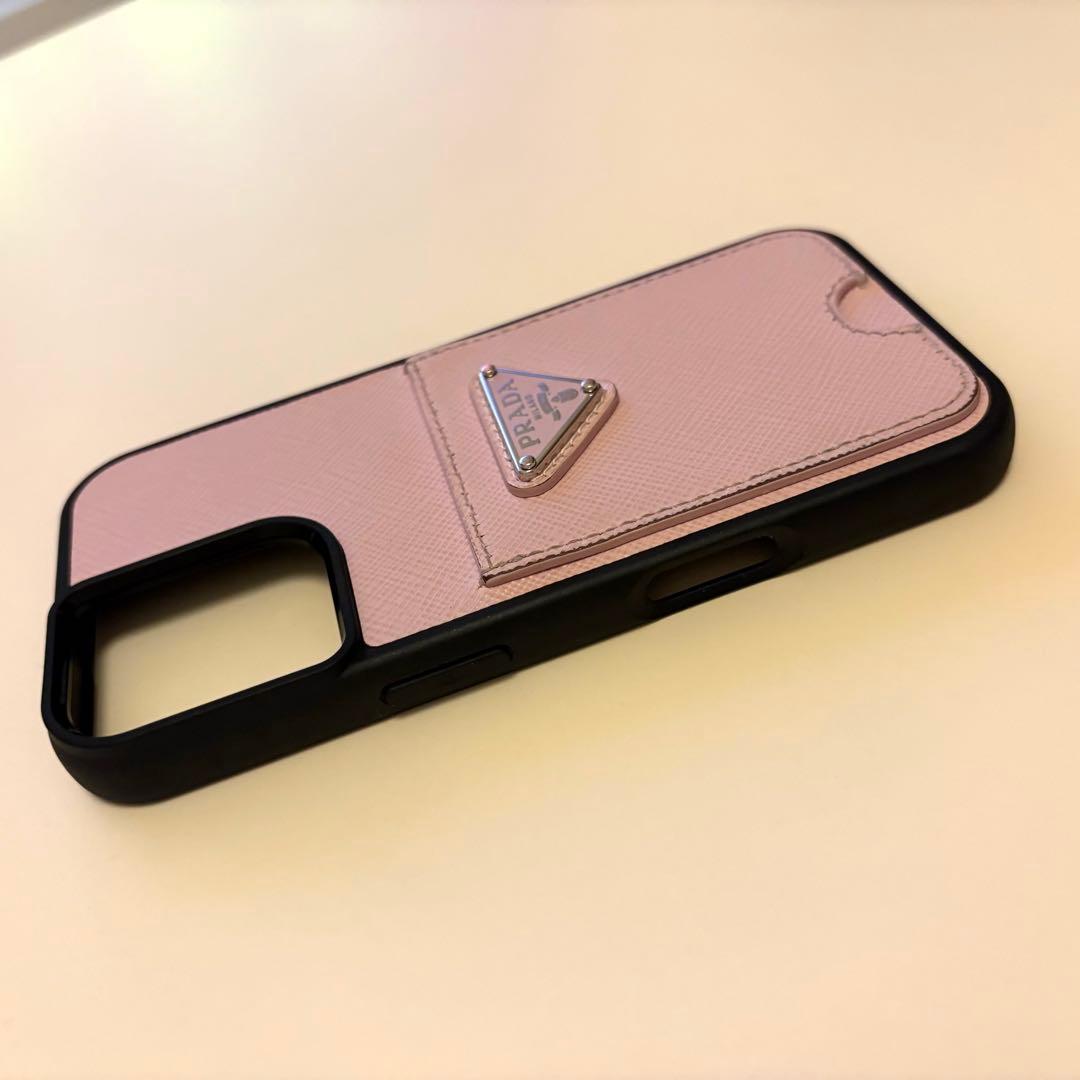 PRADA プラダ　iPhone16ケース【値下げ】