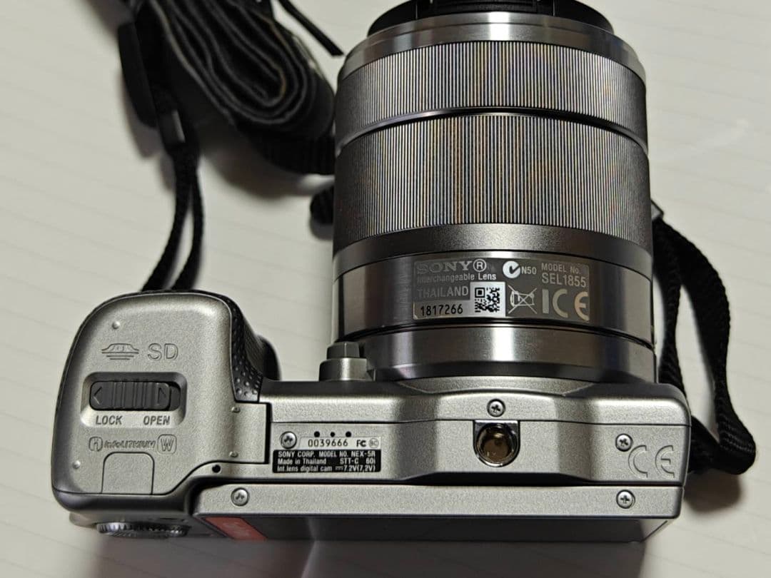 SONY NEX-5R レンズ付属