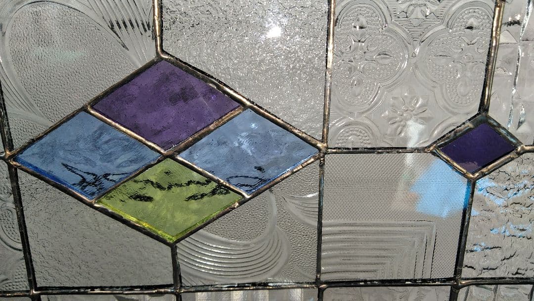 ステンドグラス「菱形ブルー枠」