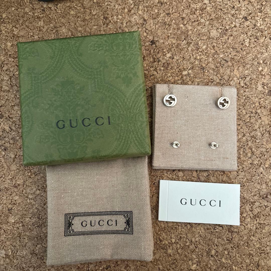 GUCCI グッチ インターロッキング ピアス 両耳