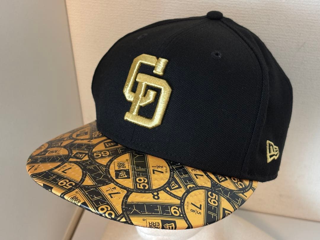 コラボ/中日ドラゴンズ/限定/キャップ/帽子/ニューエラ/ステッカー/ゴールド