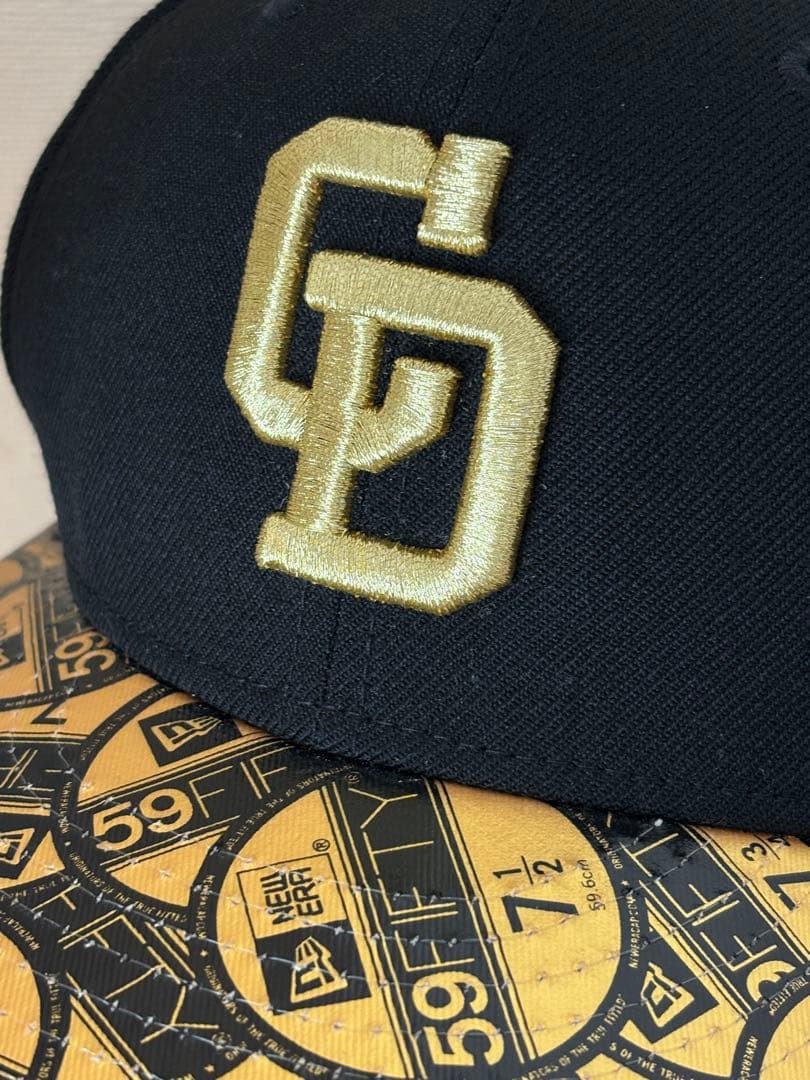 コラボ/中日ドラゴンズ/限定/キャップ/帽子/ニューエラ/ステッカー/ゴールド