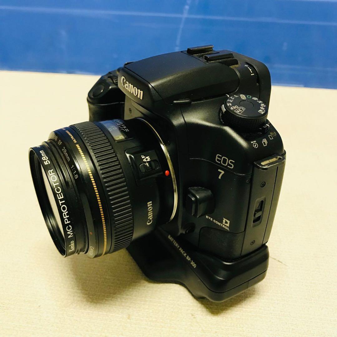 キヤノン EOS 7/キヤノン EF 28mm 1:1.8