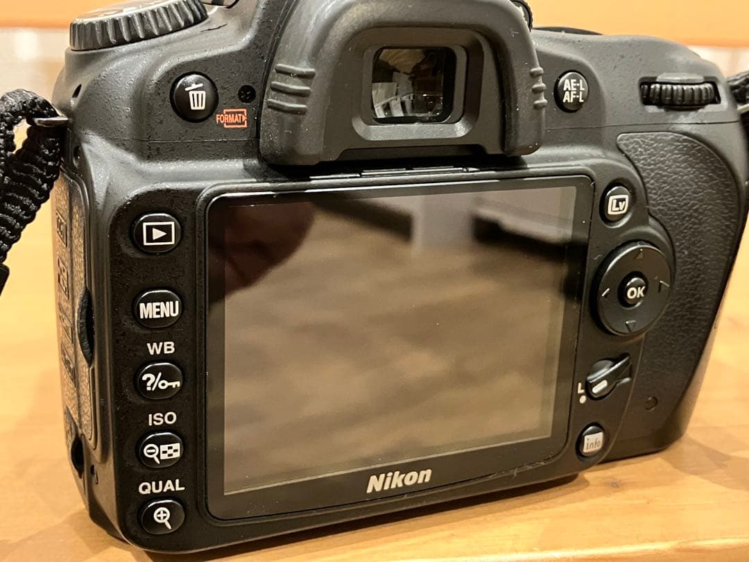 Nikon D90 デジタル一眼レフカメラ 本体