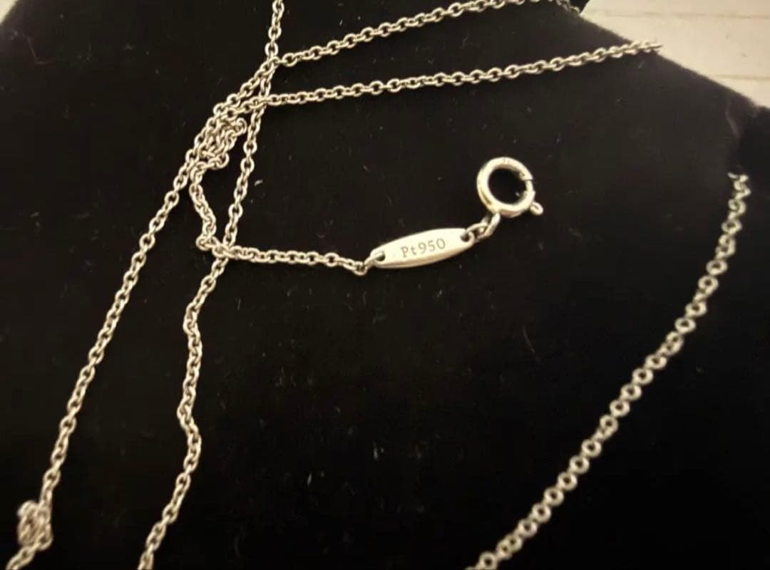 mels key Tiffany ネックレス プラチナ