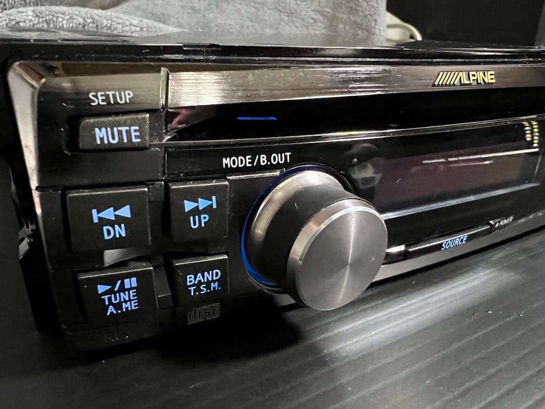ALPINE CDA-7990J CDプレイヤー