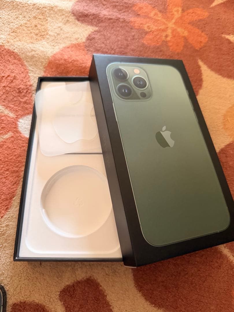 iPhone13 Pro Max 256GB アルパイングリーン SIMフリー