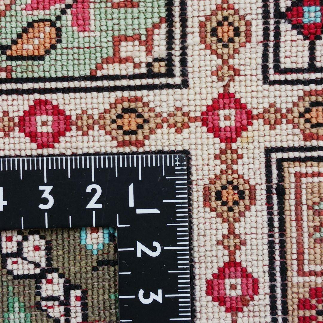 Y2622 ペルシャ絨毯 クム シルク100% 手織り72万ノット ヘシティ