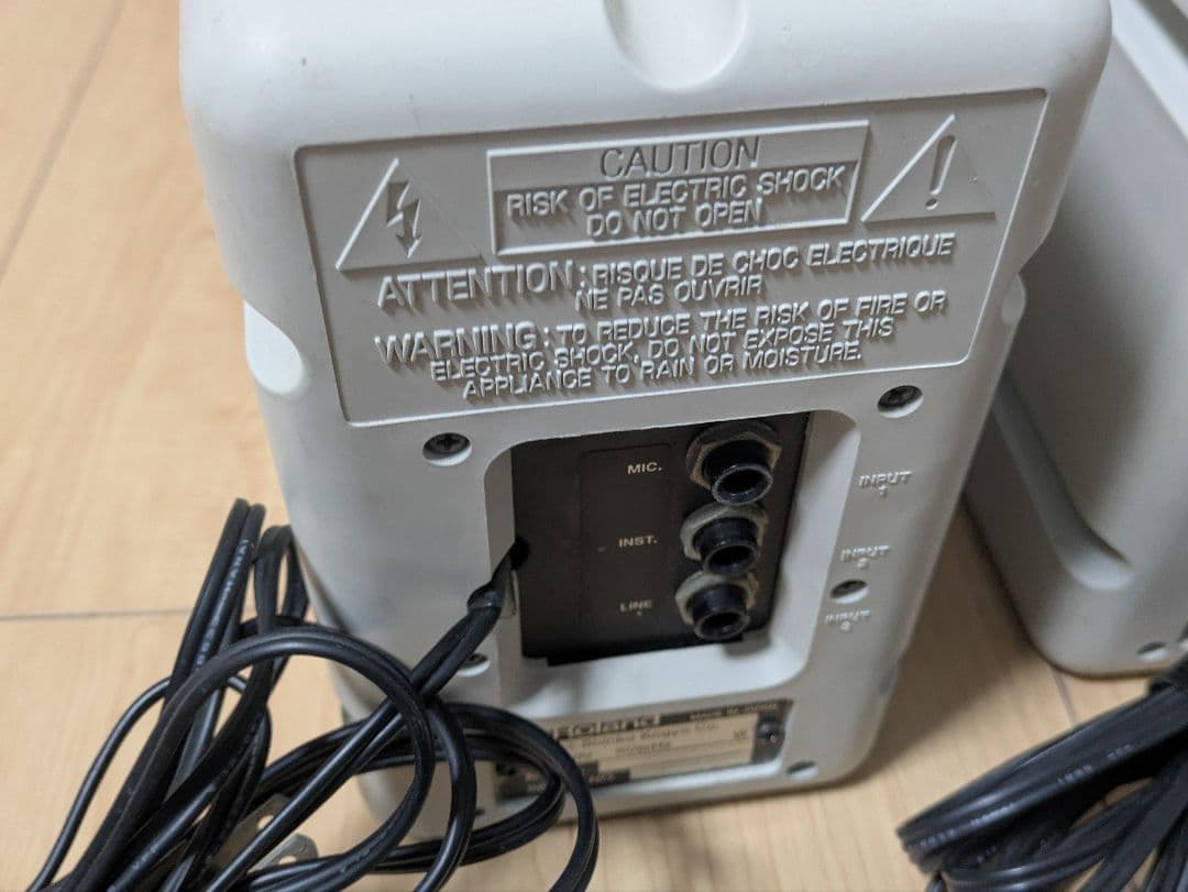 Roland MA-12C アクティブスピーカー