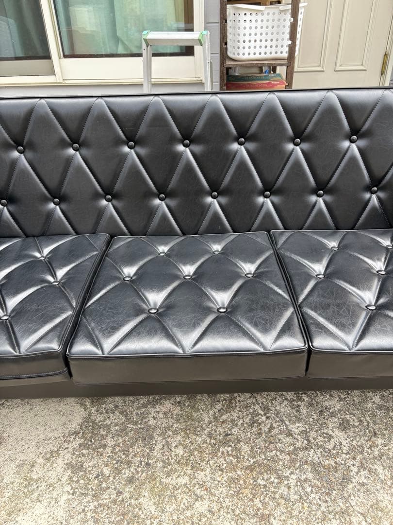 カリモク家具 カリモク60 ロビーチェア ソファ 3人掛け 革張り オットマン付