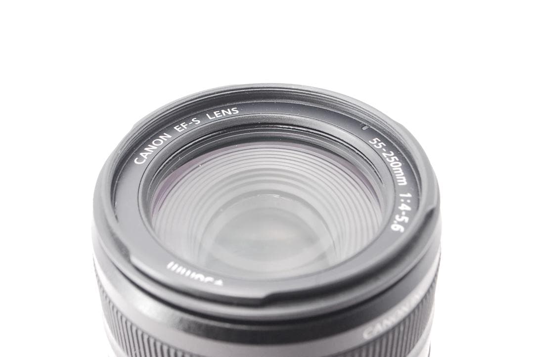 ✨新品同様✨Canon EF-S 55-250mm F4-5.6 IS