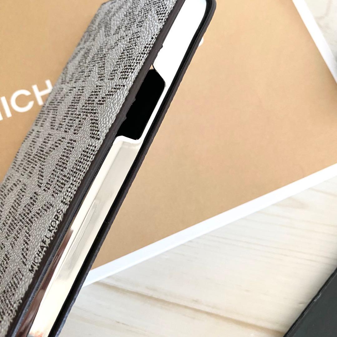 64 MICHAEL KORS iPhoneケース iPhone13対応ケース