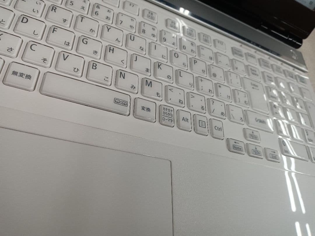 Λ NEC PC-LL750MSW Intel i7 8GB　ストレージ無