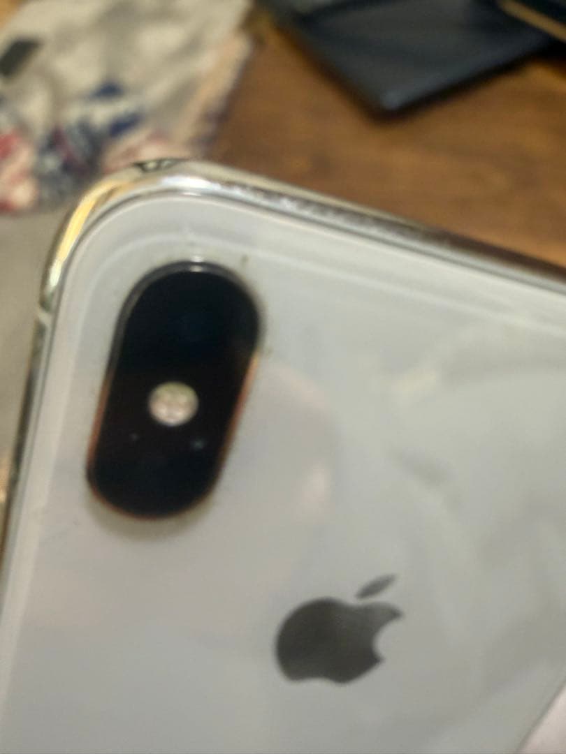 Apple iPhone X 64GB バッテリー100%
