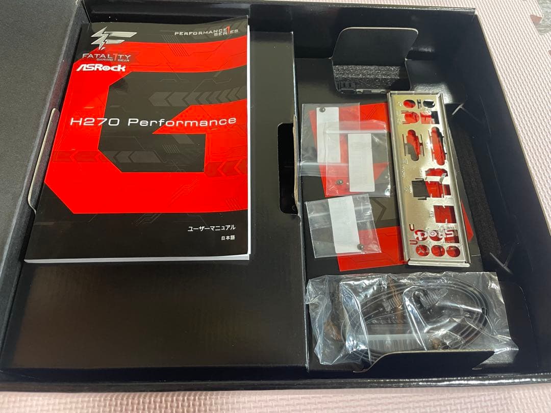 マザーボード ASRock Fatal1ty H270 + i7-7700K + DDR4