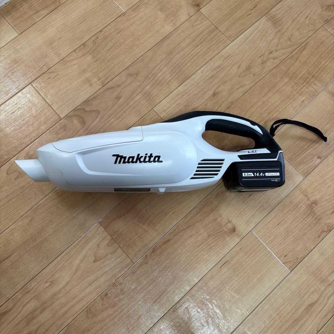 Makita マキタ スティッククリーナー 掃除機 CL142FD