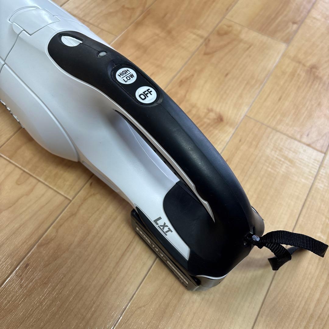 Makita マキタ スティッククリーナー 掃除機 CL142FD