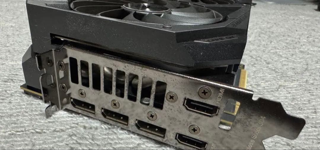 ASUS ROG RTX3090-O24G-GAMING 動作確認済み