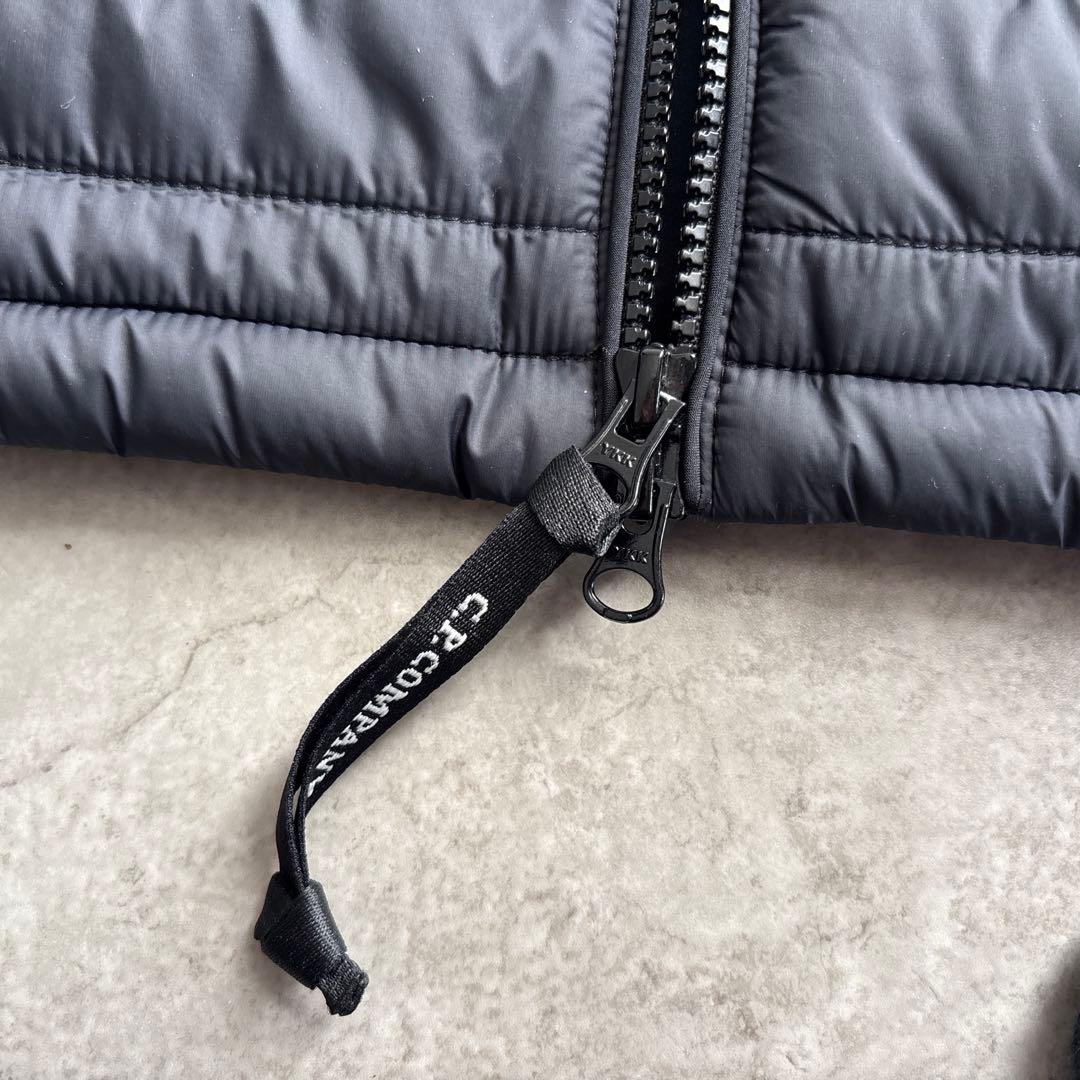 極美品■cp company【L】ゴーグルジャケット 中綿 ベスト ブラック 黒