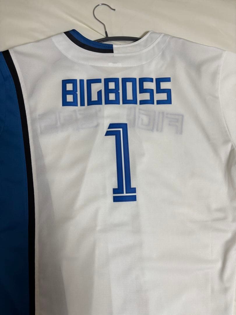 北海道日本ハムファイターズ　BIGBOSS ユニフォーム (新庄剛志監督)