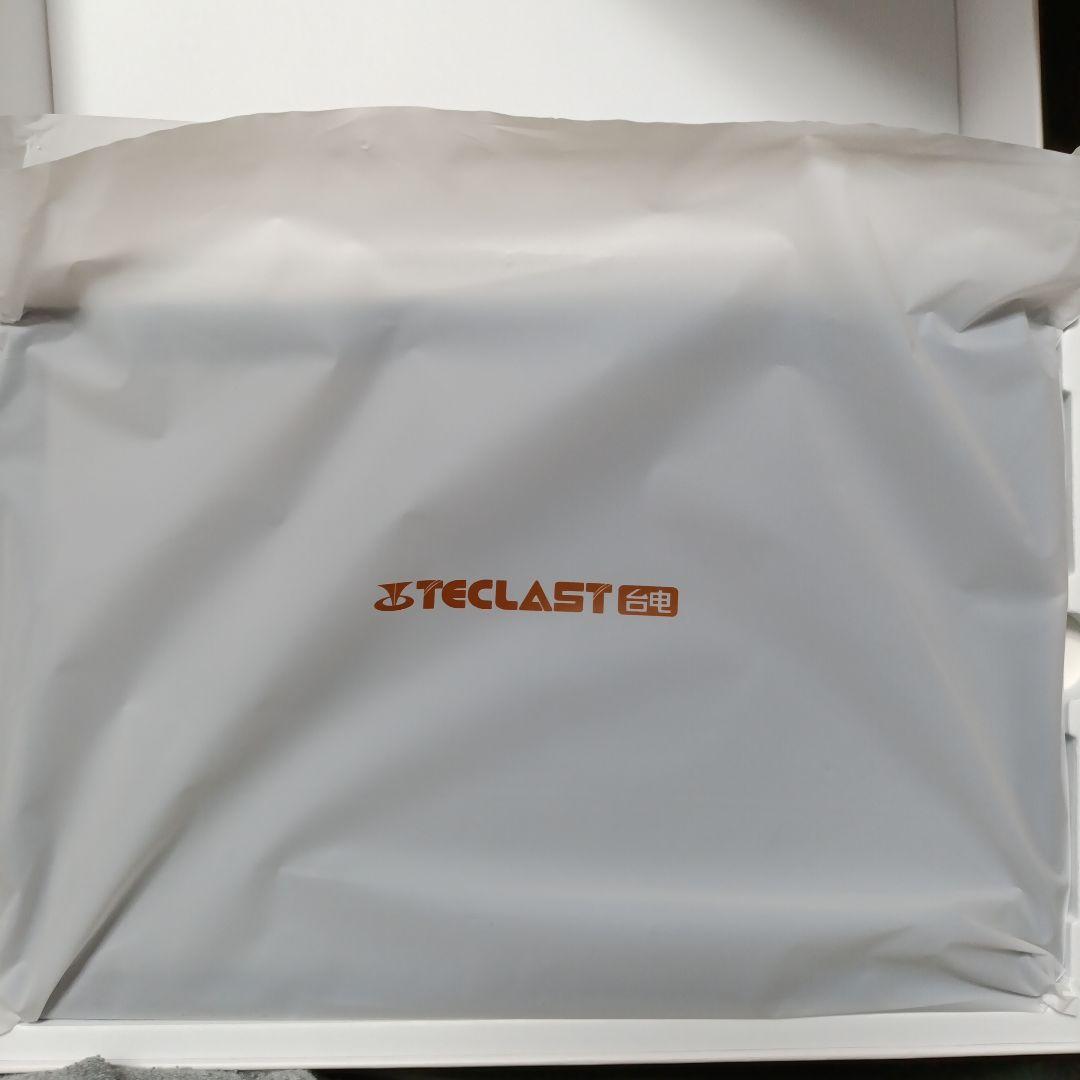 期間限定　sim対応　WiFi対応 ハイスペックタブレット