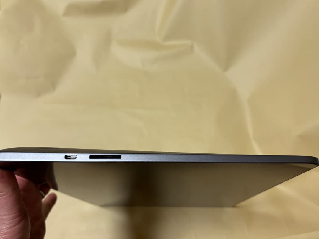 液タブ・ペンタブ Wacom Cintiq Pro 16 DTH-1620 ProPen Slim