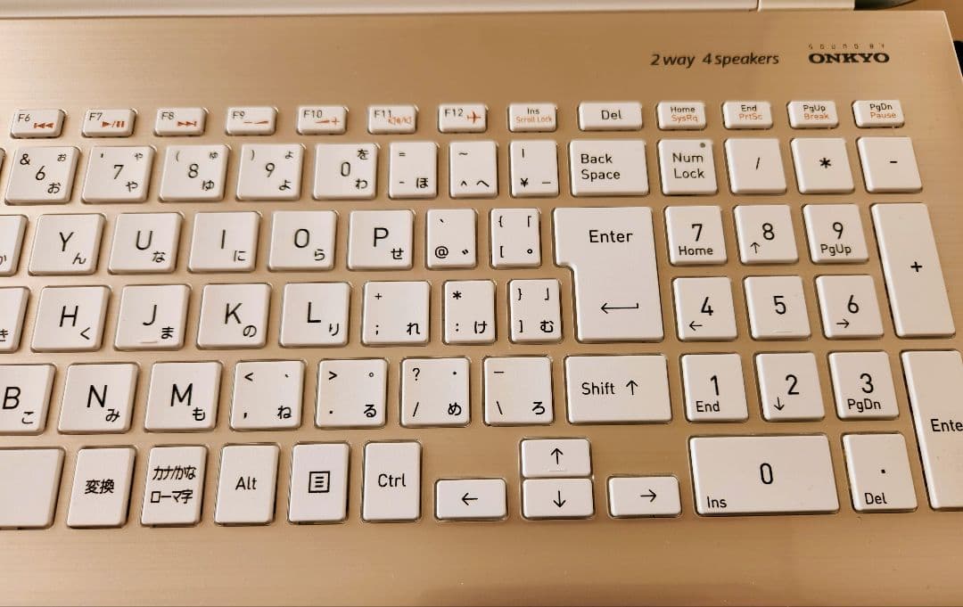 dynabook T65 8世代 Core i7 8550U SSD120GB