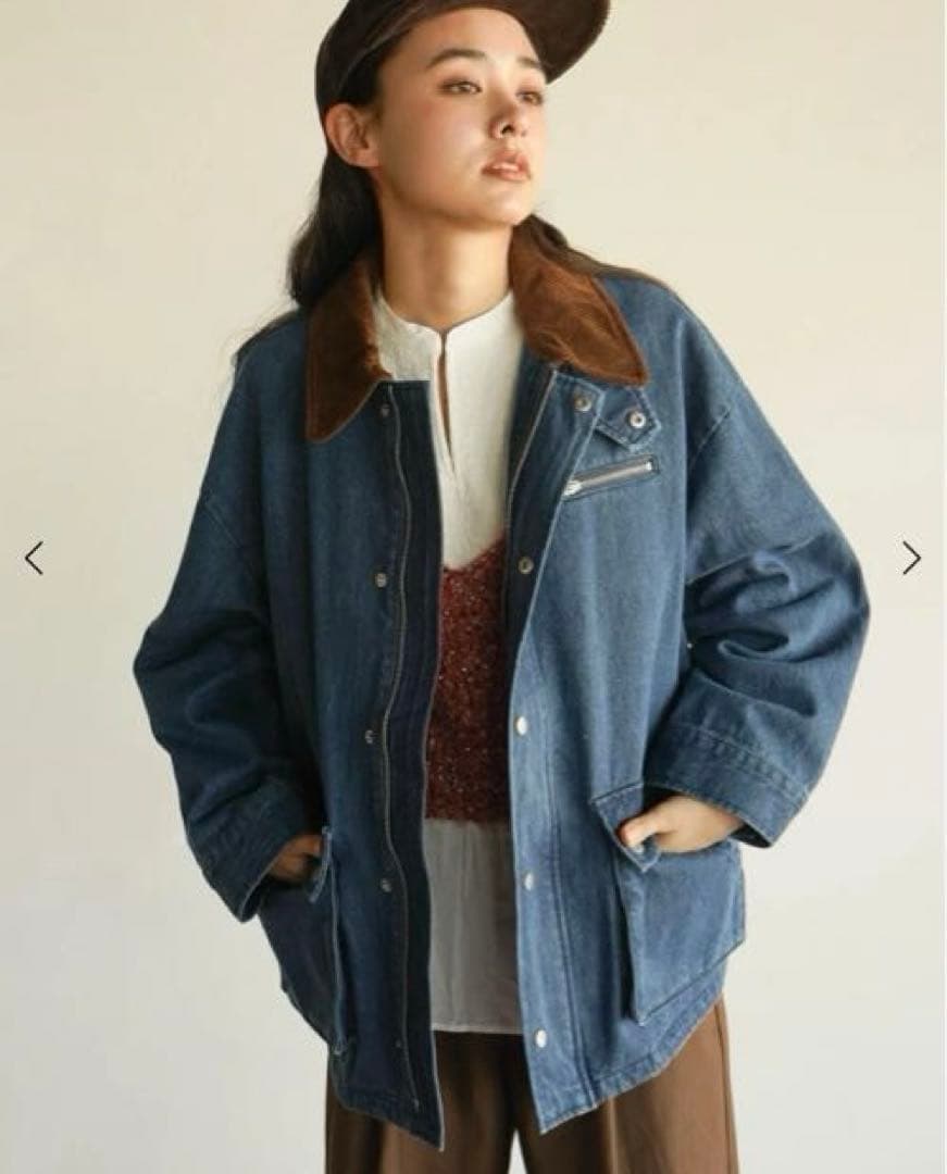 デニムジャケット ボア襟付き　新品未使用タグ付き　ヤマダヤ売り切れの品