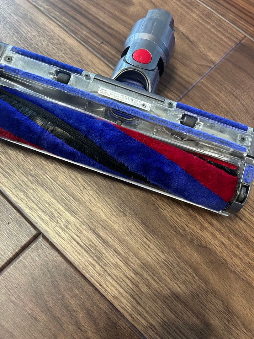 【超メルカリ市限定価格❗️】ダイソンv8slim fluffy 充電器　付属品多数