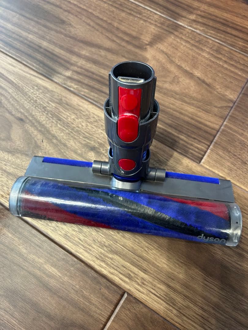 【超メルカリ市限定価格❗️】ダイソンv8slim fluffy 充電器　付属品多数