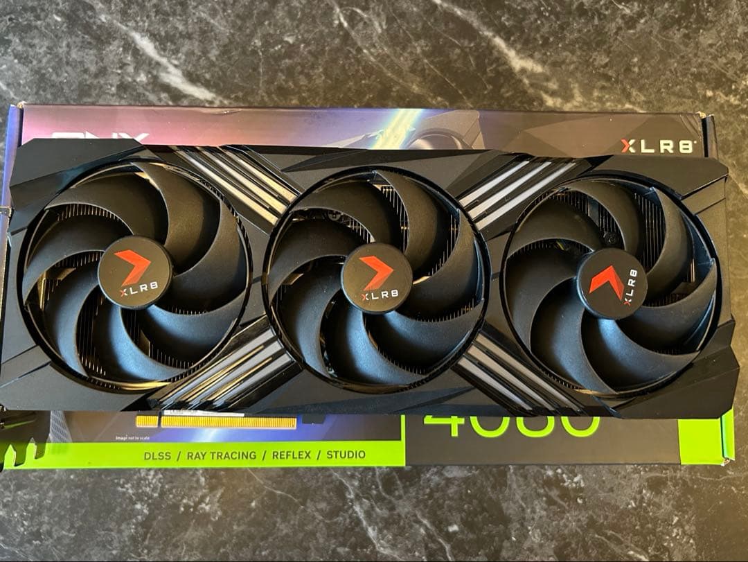 PNY GeForce RTX 4080グラフィックボード