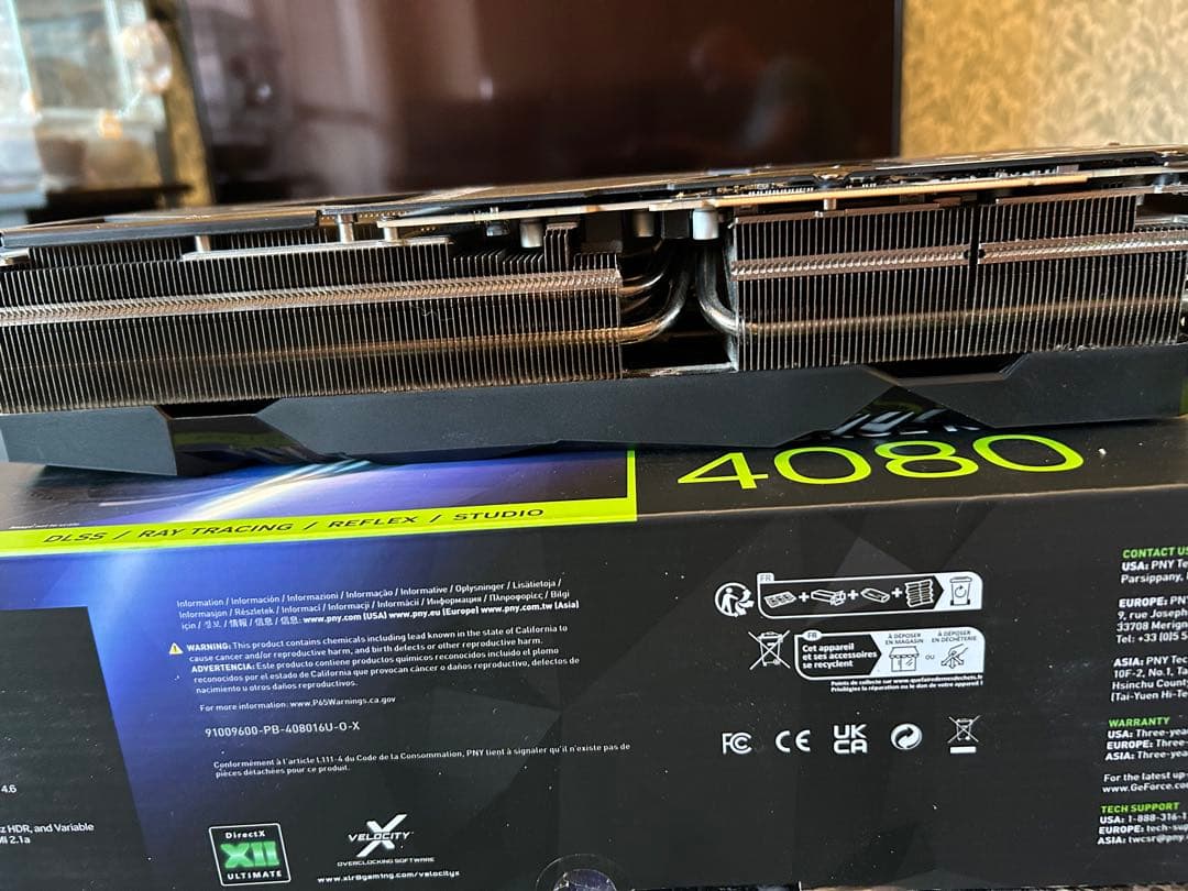 PNY GeForce RTX 4080グラフィックボード