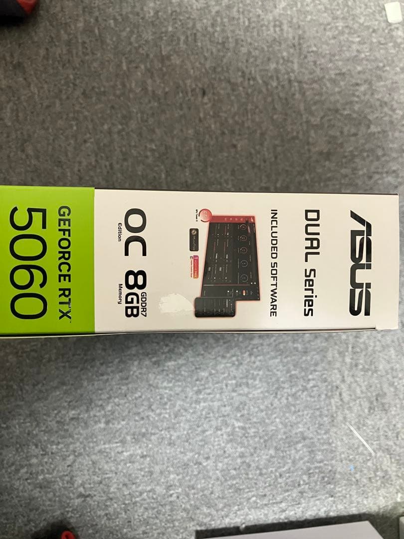 ASUS GeForce RTX 5060 OC版 8GB新品未開封