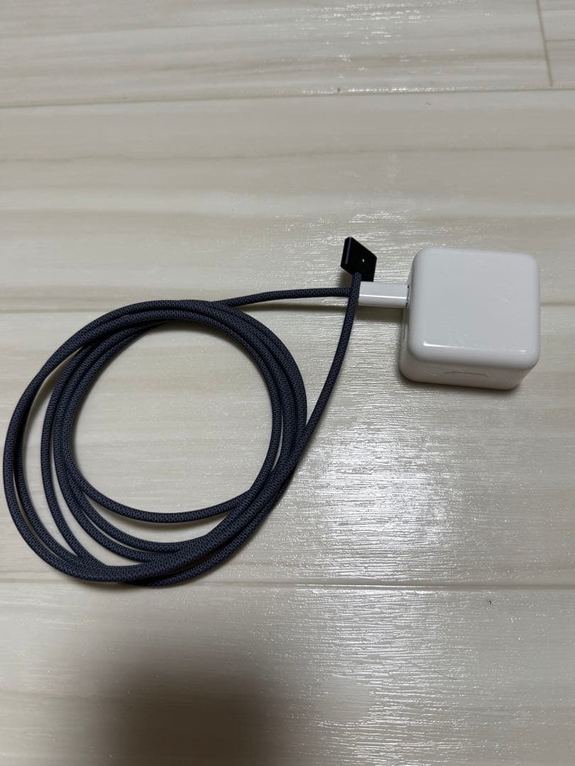 M2 MacBook Air 24GB 256GB １３インチ